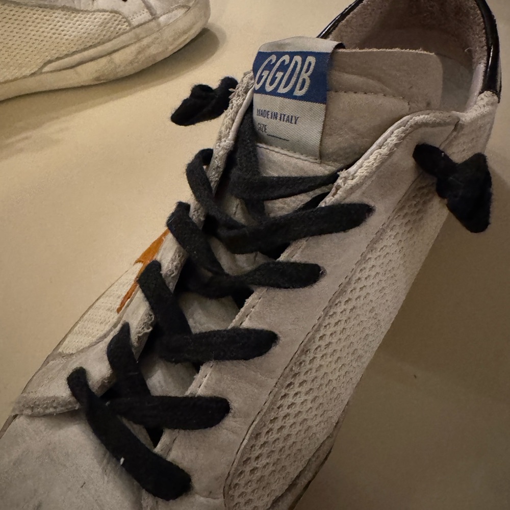 Golden Goose Sneakers - Women’s US10, Men’s US8.5 - Picture 4 of 5
